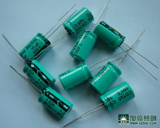 LED燈具廠家需要掌握的LED驅(qū)動(dòng)電源所需電容知識